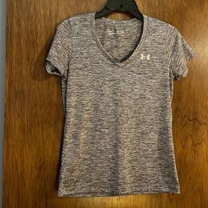 Under Armour Loose Fit Heat Gear Heather S/S Gray V-Neck T-Shirt